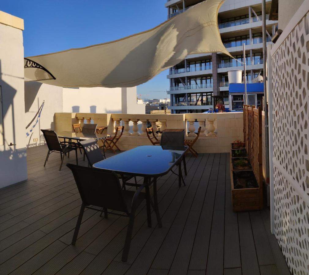 Walter'S B&B Gzira ภายนอก รูปภาพ
