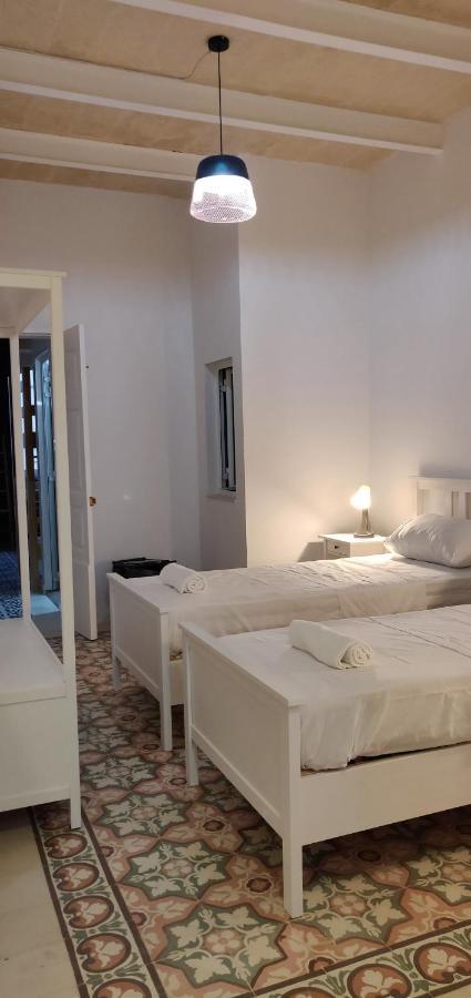 Walter'S B&B Gzira ภายนอก รูปภาพ